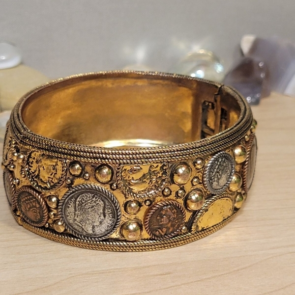 Vintage Carolee Coin Embedded Bangle Bracelet - Picture 5 of 9